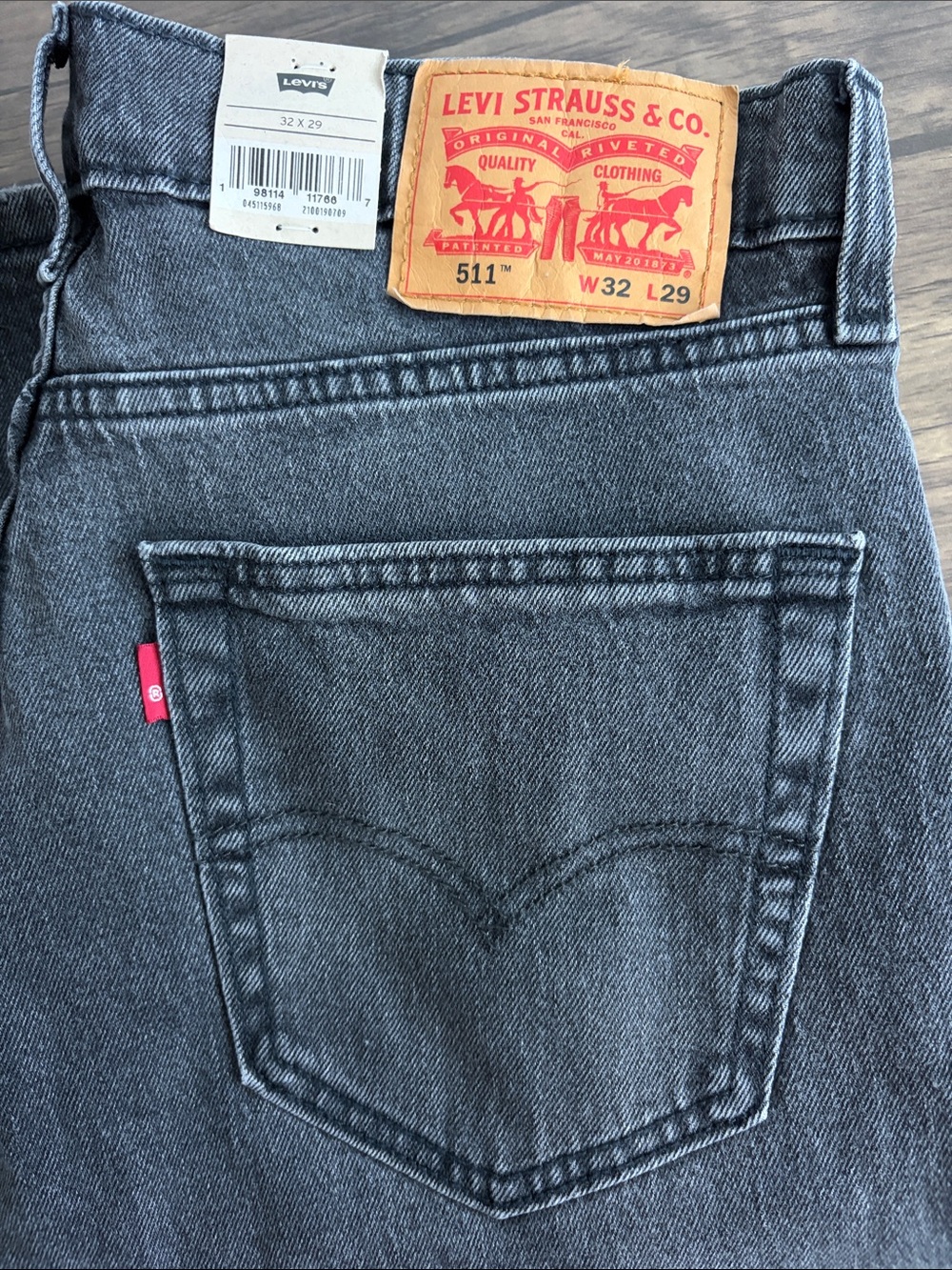Levi's 511 Men's Black Wash Slim Jeans 32 x 29